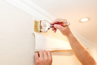 Pose de papier peint à Helléan — revêtements muraux et toiles de verre